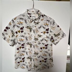 ABOUND PRINTED SIZE L SHIRT.   WESTERN THEME